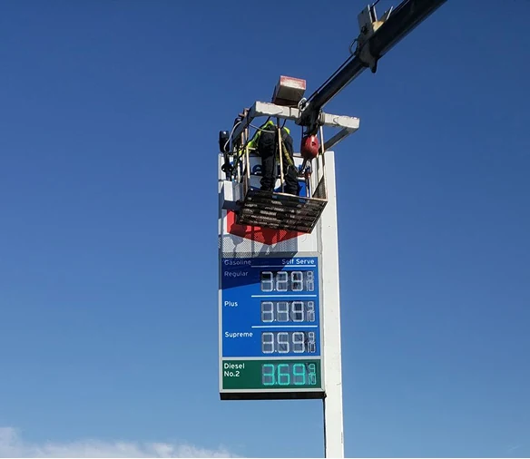 Sign maintenance and repairs service hero banner